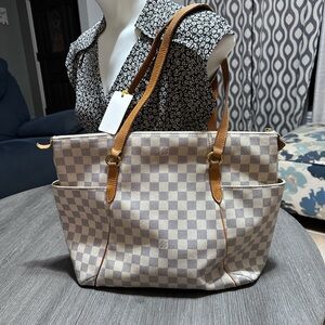 Authentic Louis Vuitton Totally MM Azur